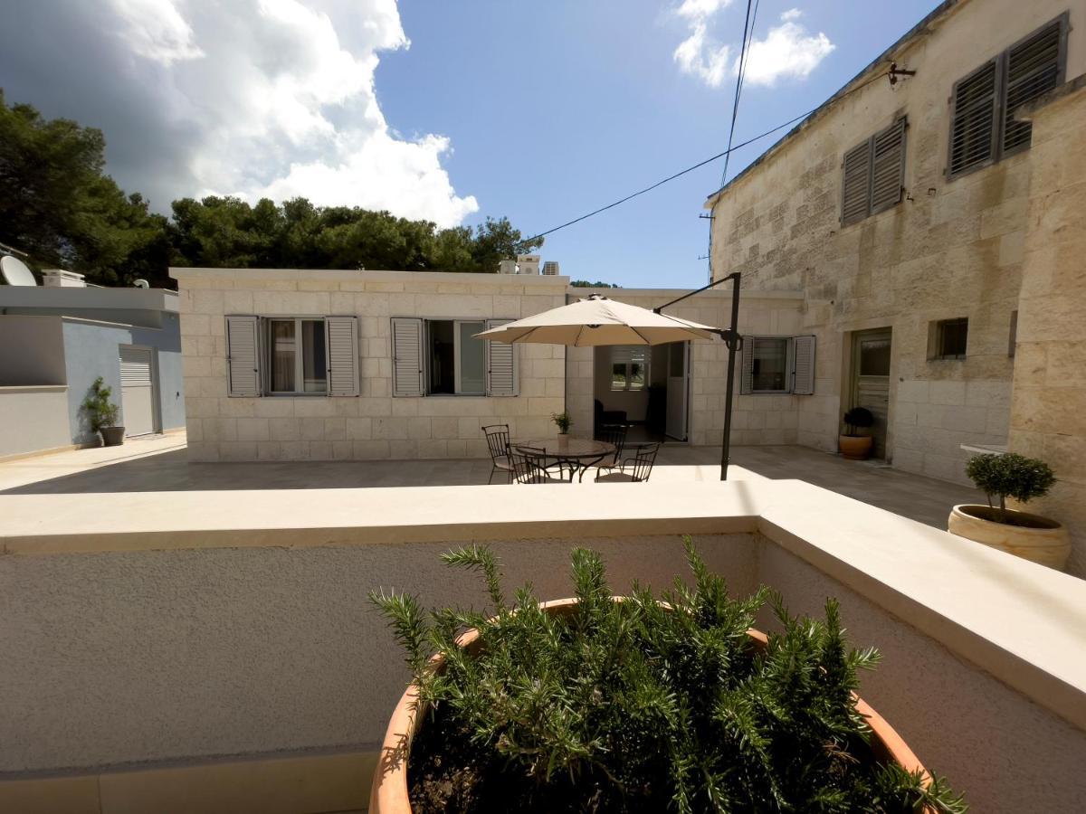 Beach Residences Caroline Đảo Hvar Ngoại thất bức ảnh