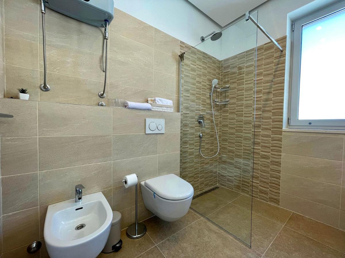 Beach Residences Caroline Đảo Hvar Ngoại thất bức ảnh